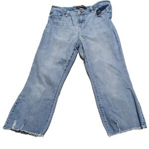 Liverpool Jeans Spokane Wide Leg Distressed Cropped Size 6/28